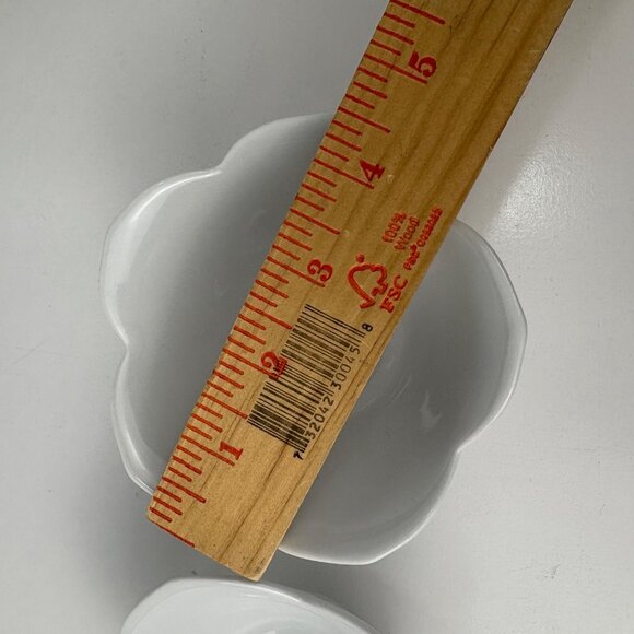 White Pier 1 Lotus Scalloped Porcelain Bowls Set Of 2 Tulip 4 1/2” - Picture 6 of 7